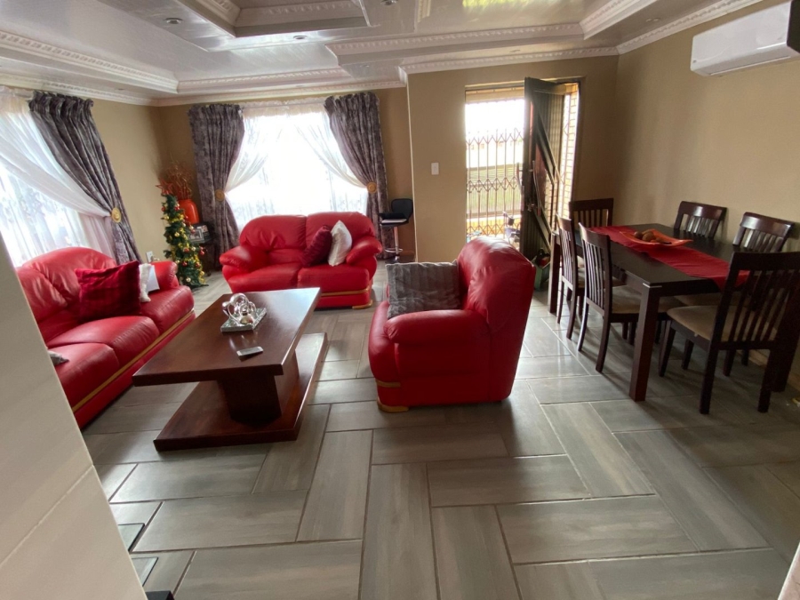 3 Bedroom Property for Sale in Selosesha Free State